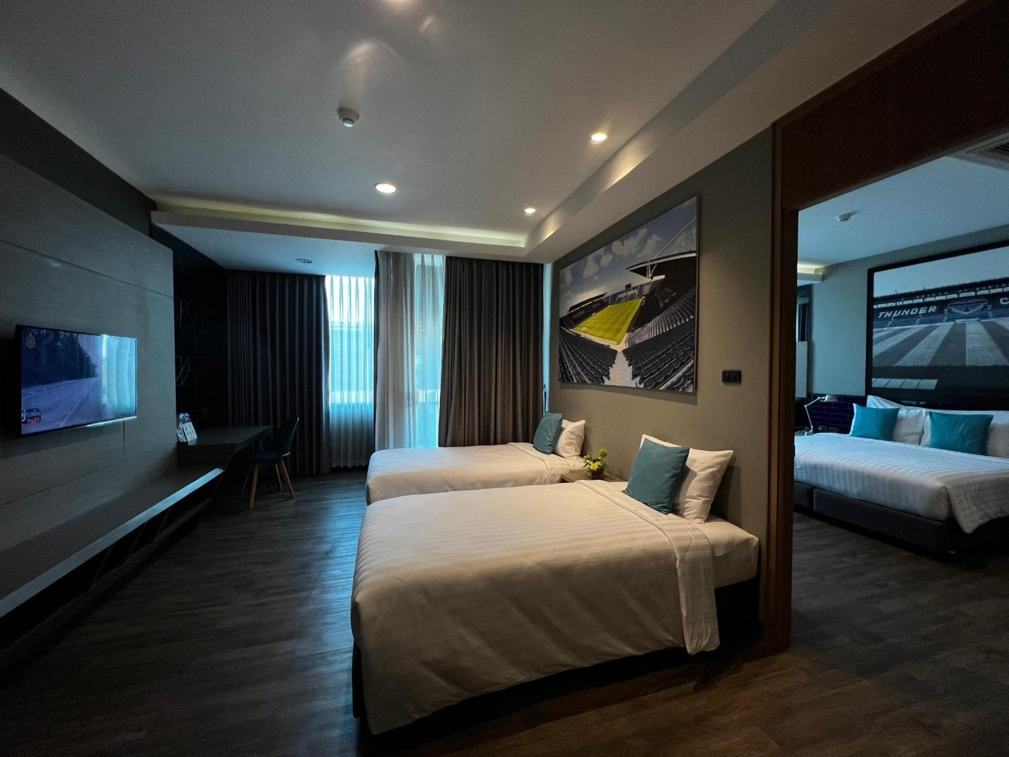 The Crystal Hotel Buriram - Formerly X2 Vibe Buriram Exterior foto